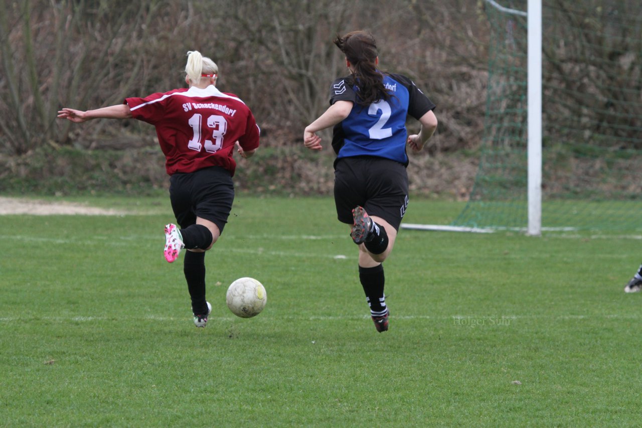 Bild 83 - Frauen am 3.4.11